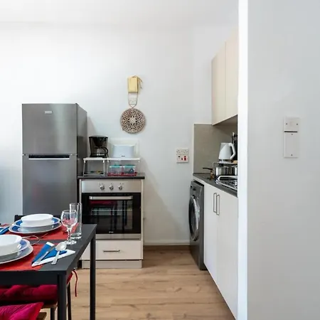 Lazyriver 1-bedroom
